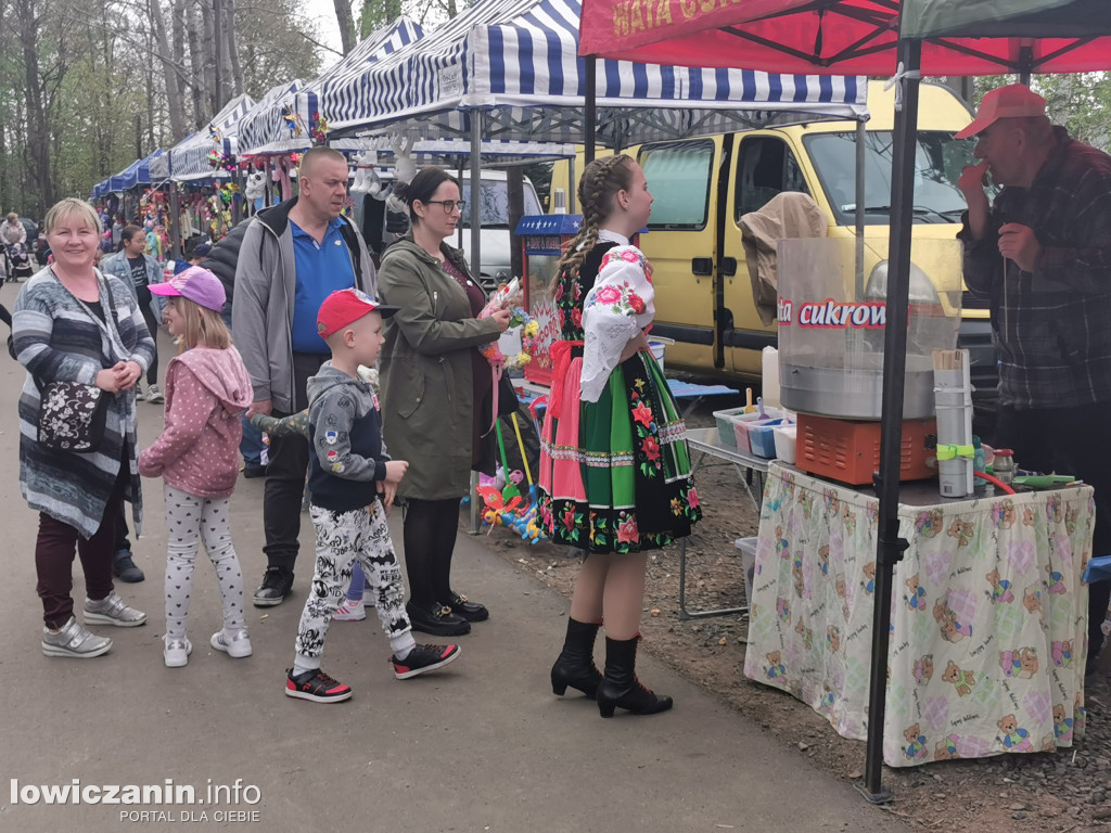 Rozkręca się majówka w Bełchowie
