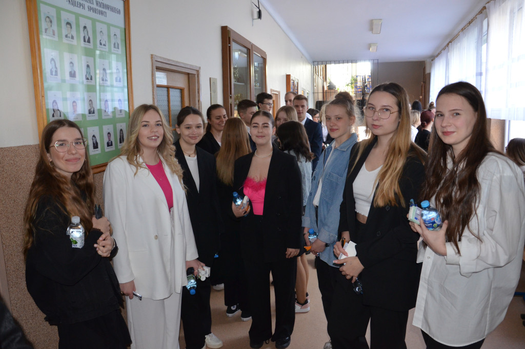 Na chwilę przed maturą w I LO im. Chełmońskiego
