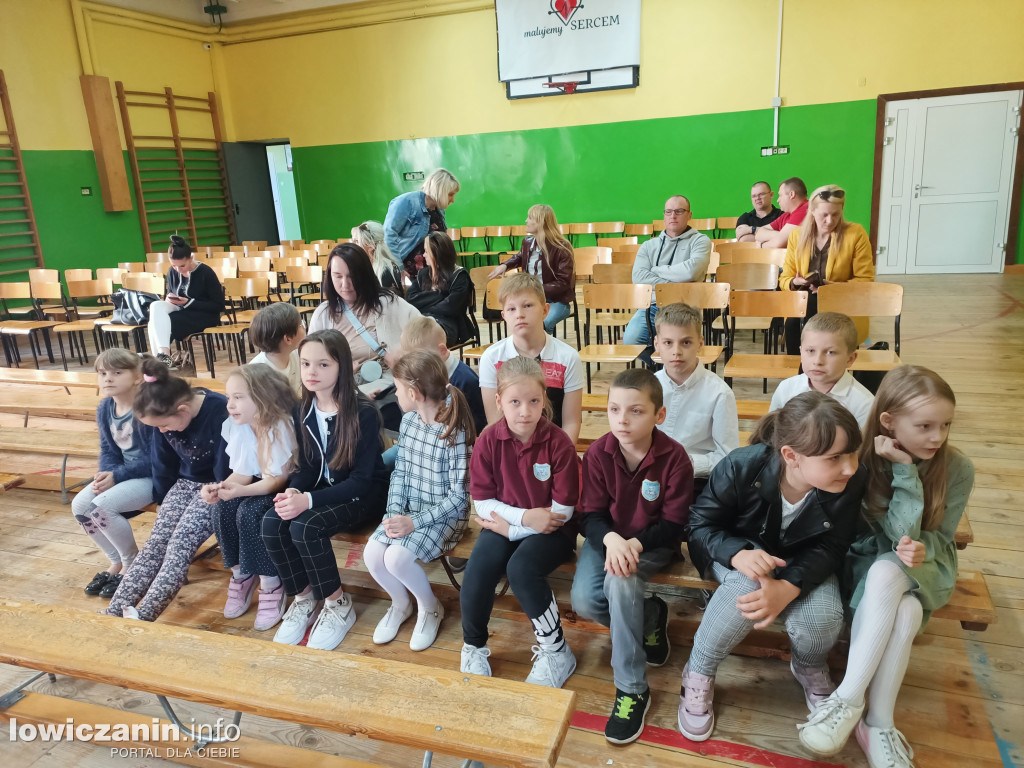 ,,Wehikuł wyobraźni” - konkurs w szkole w Popowie