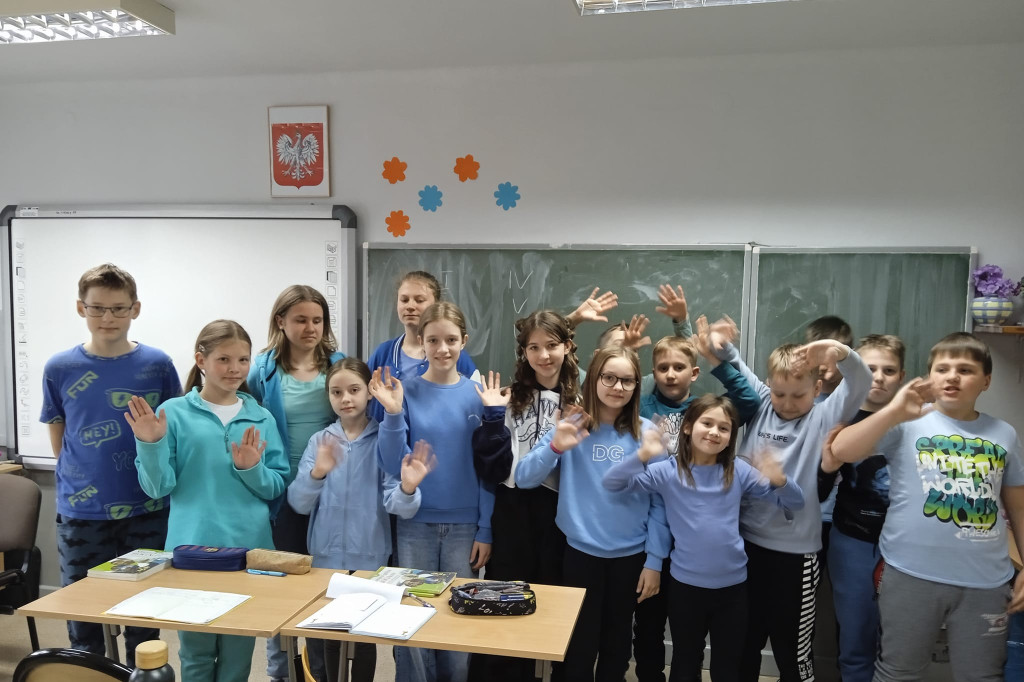 Dzień Niezapominajki w Szkole Podstawowej w Popowie