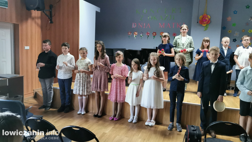 Szkoła muzyczna na Dzień Mamy