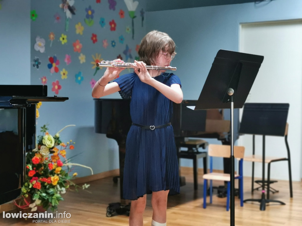 Szkoła muzyczna na Dzień Mamy
