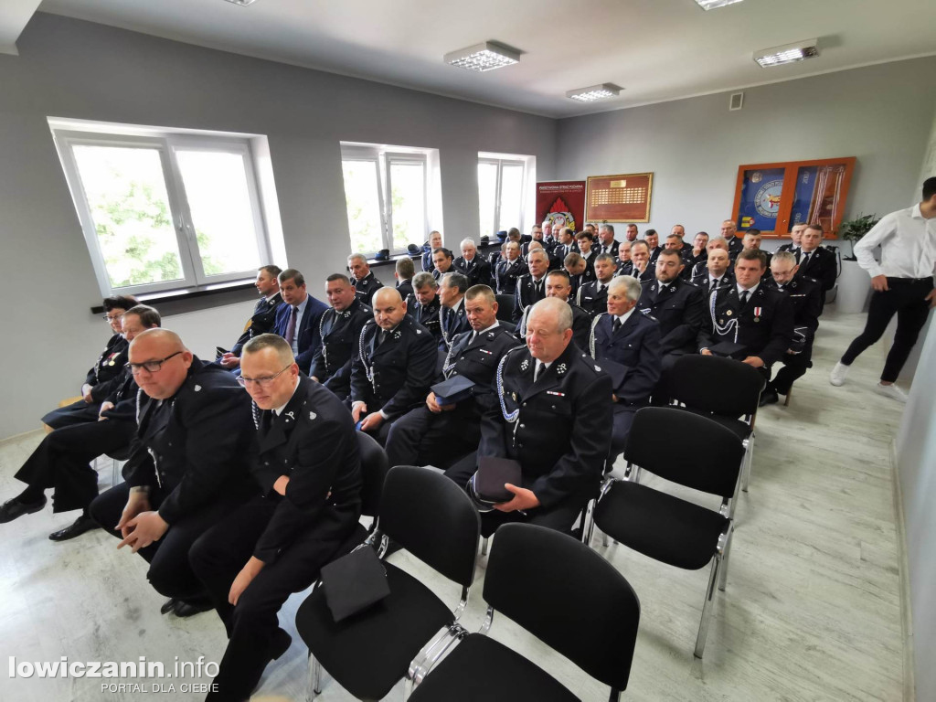Wręczenie umów dla OSP na zakup sprzętu