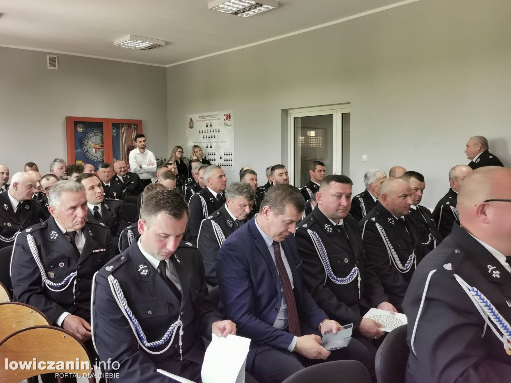 Wręczenie umów dla OSP na zakup sprzętu