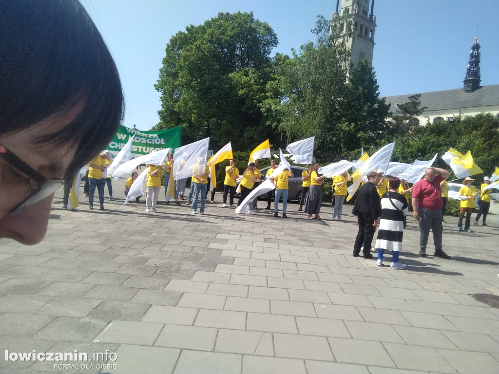 Piesza pielgrzymka z Łowicza dotarła na Jasną Górę