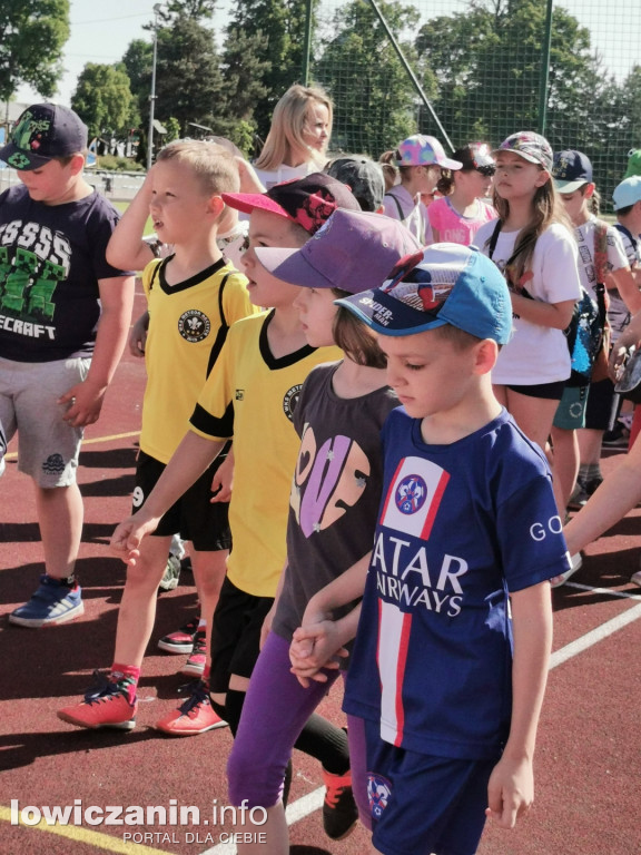Dzień Dziecka na sportowo w SP Domaniewice.