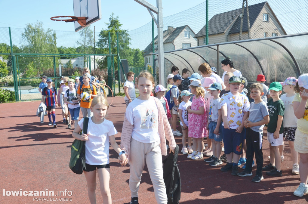 1 czerwca na sportowo w Szkole Podstawowej w Kiernozi
