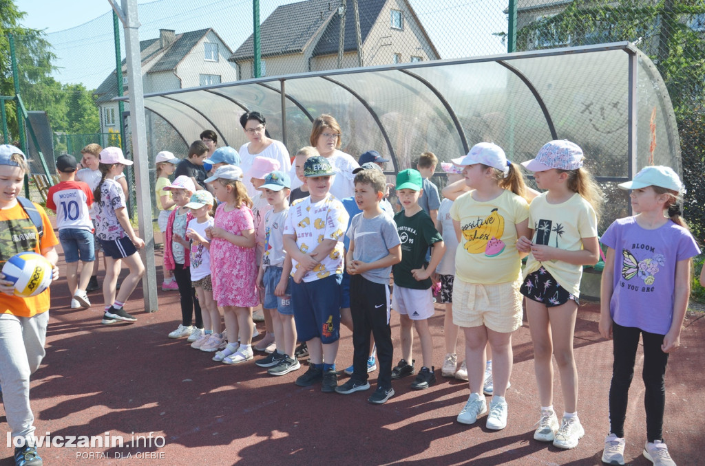 1 czerwca na sportowo w Szkole Podstawowej w Kiernozi