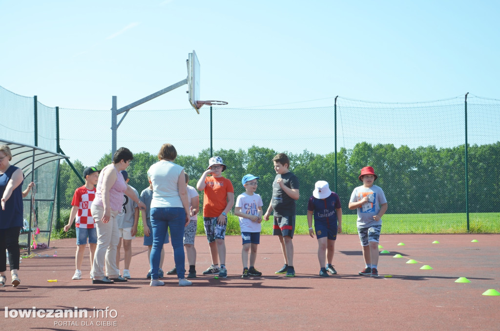 1 czerwca na sportowo w Szkole Podstawowej w Kiernozi