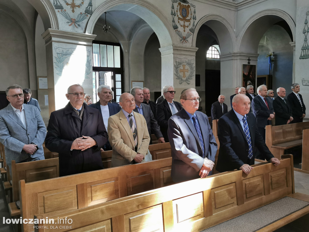 Zjazd absolwentów szkoły przy ul. Podrzecznej
