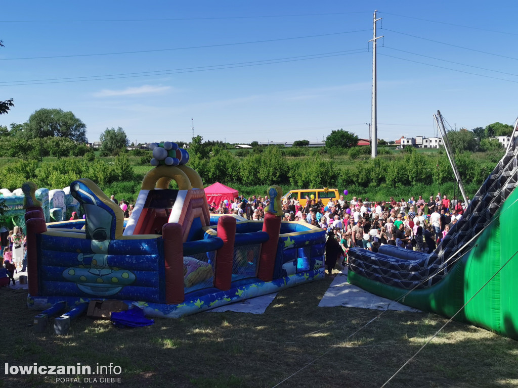Plaża nad Bzurą jak park rozrywki