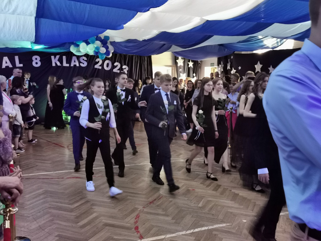 Bal klas VIII w łowickiej Jedynce