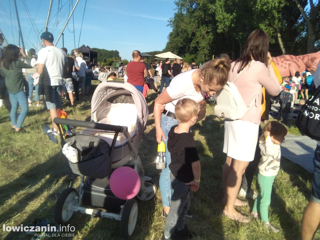 Plaża nad Bzurą jak park rozrywki