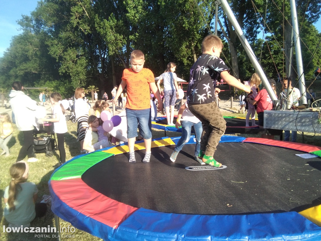 Plaża nad Bzurą jak park rozrywki