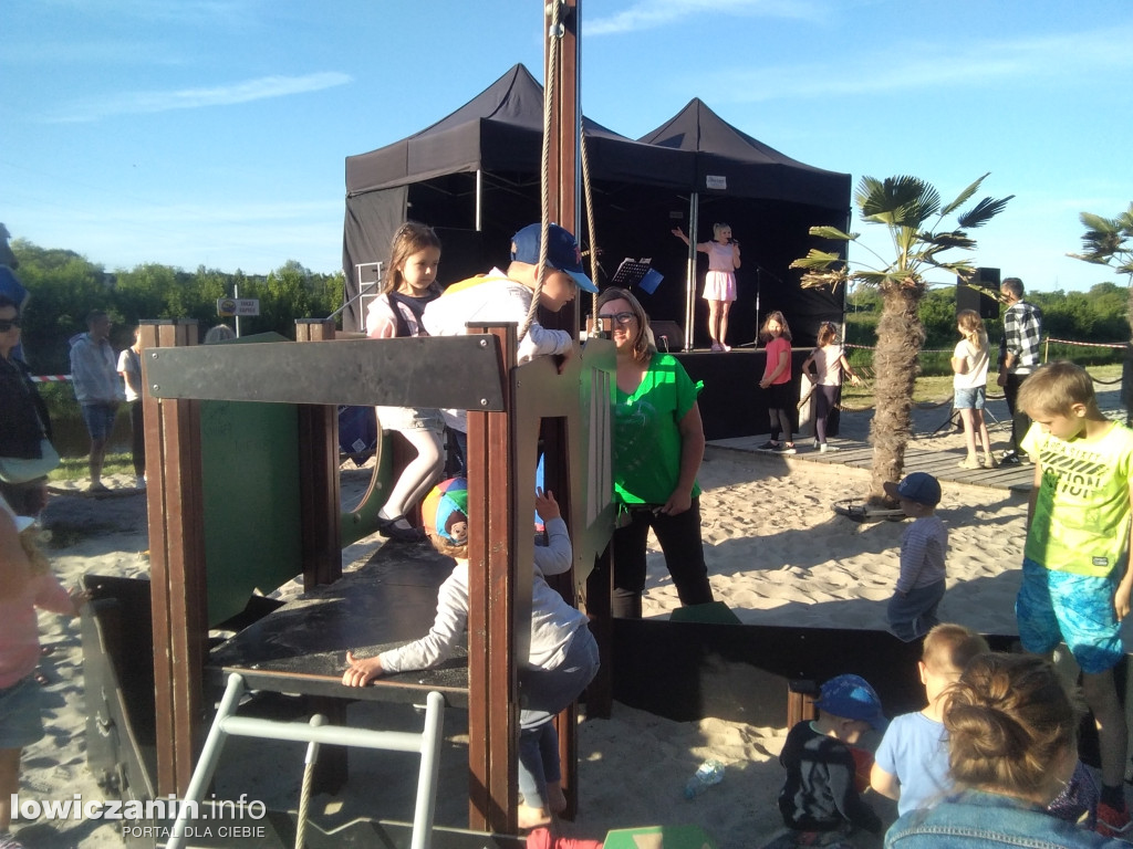 Plaża nad Bzurą jak park rozrywki