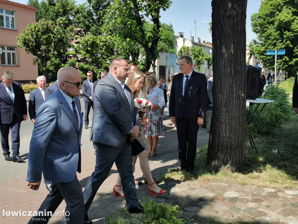 Pod sztandarami PSL - Święto Ludowe w Łowiczu