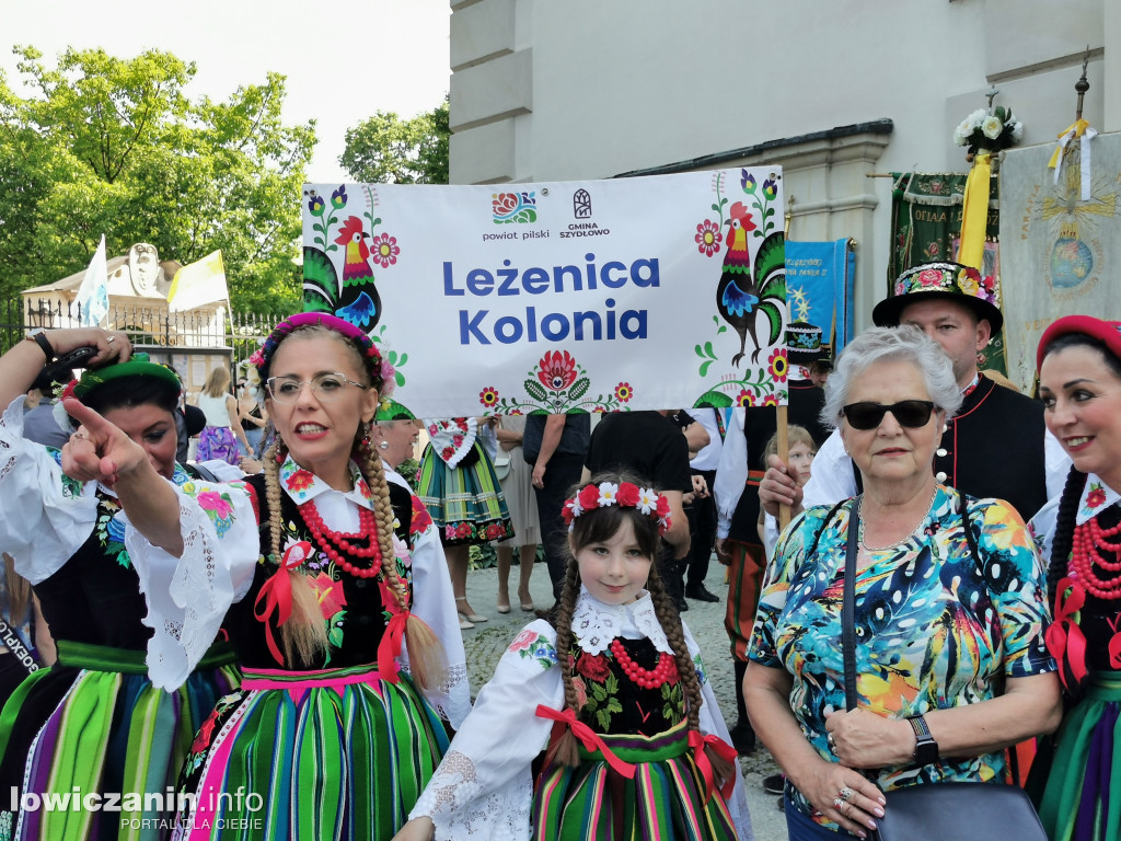 Uroczysta procesja w Boże Ciało w Łowiczu