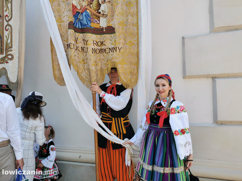 Uroczysta procesja w Boże Ciało w Łowiczu