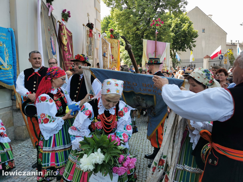 Uroczysta procesja w Boże Ciało w Łowiczu