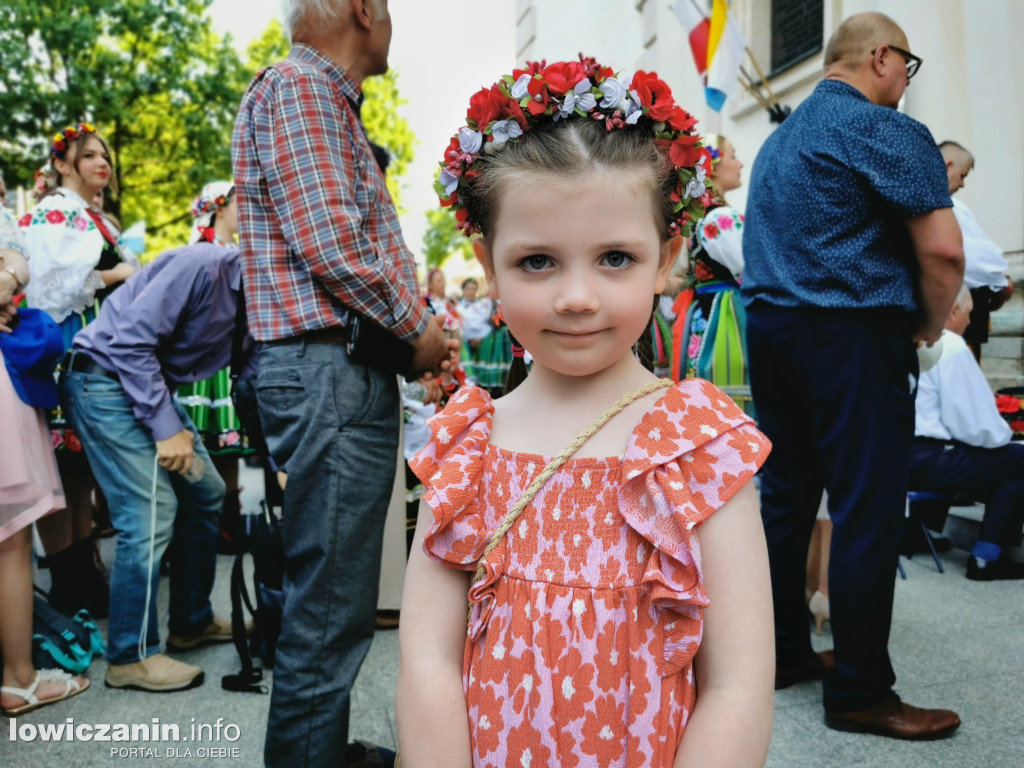 Uroczysta procesja w Boże Ciało w Łowiczu