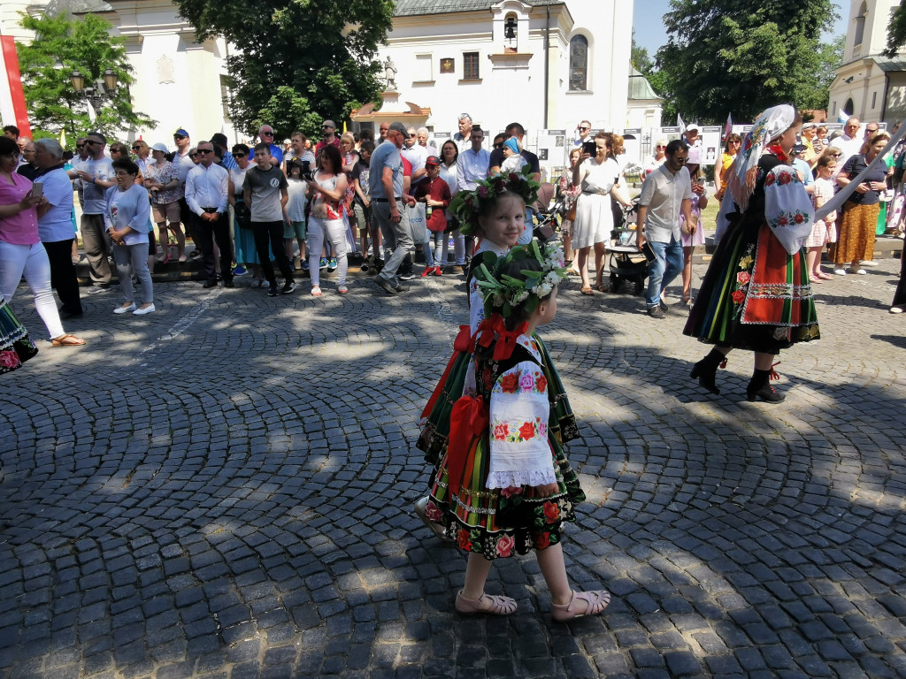 Uroczysta procesja w Boże Ciało w Łowiczu