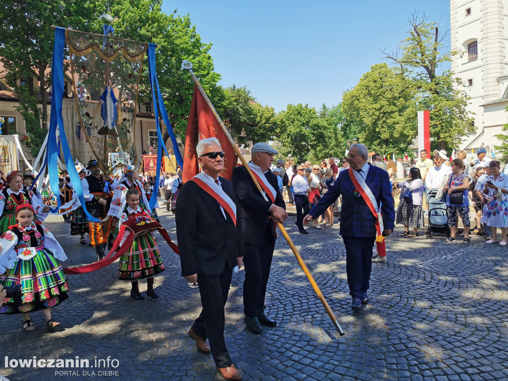Uroczysta procesja w Boże Ciało w Łowiczu