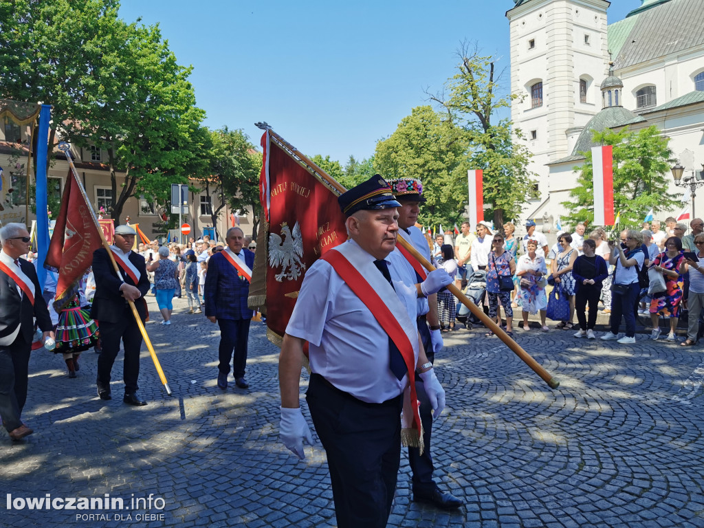 Uroczysta procesja w Boże Ciało w Łowiczu