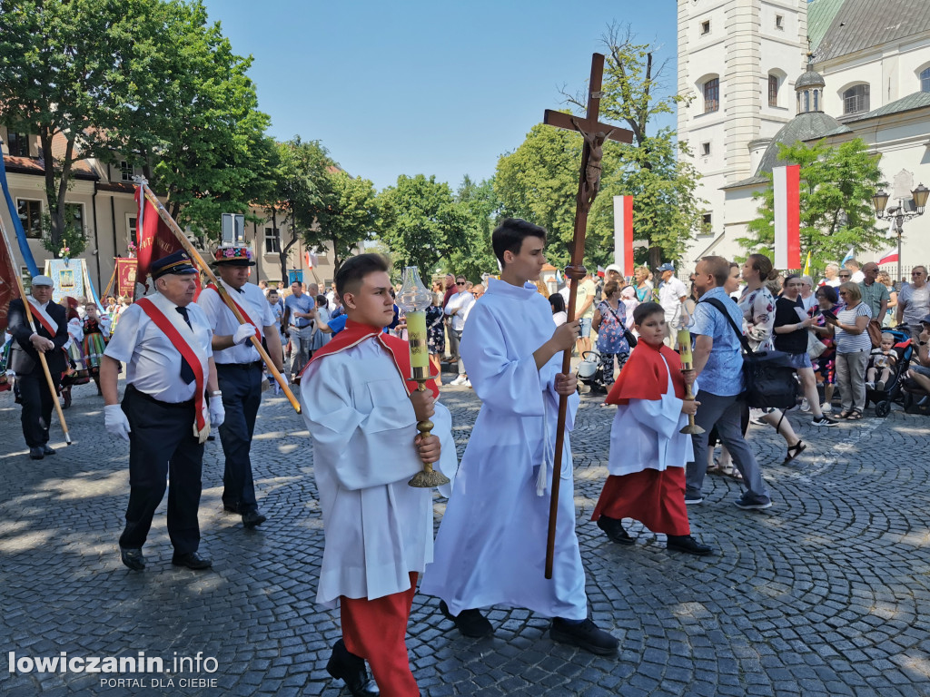 Uroczysta procesja w Boże Ciało w Łowiczu