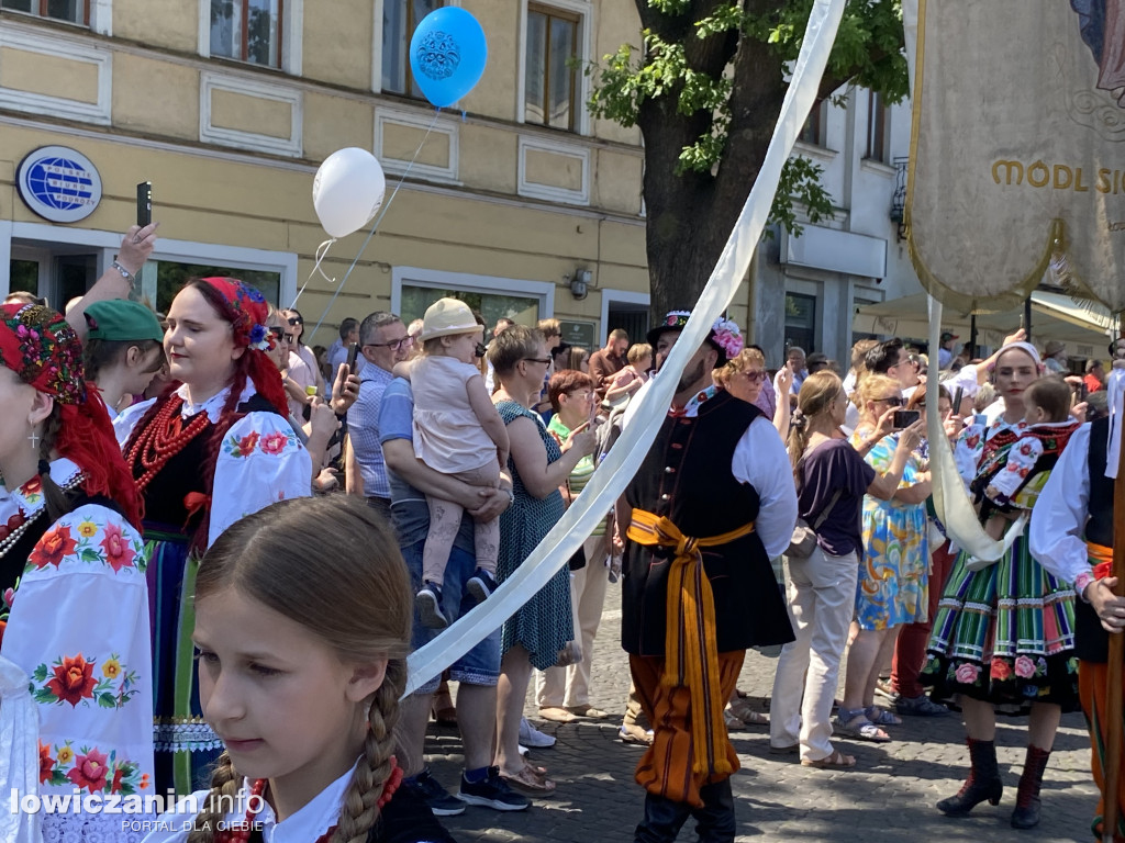 Procesja Bożego Ciała w Łowiczu