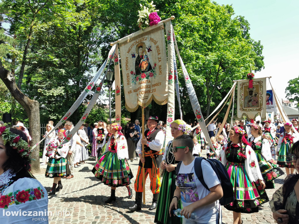 Uroczysta procesja w Boże Ciało w Łowiczu