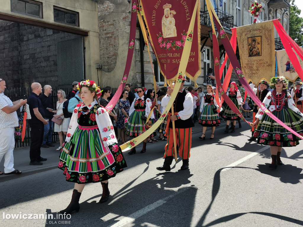 Uroczysta procesja w Boże Ciało w Łowiczu