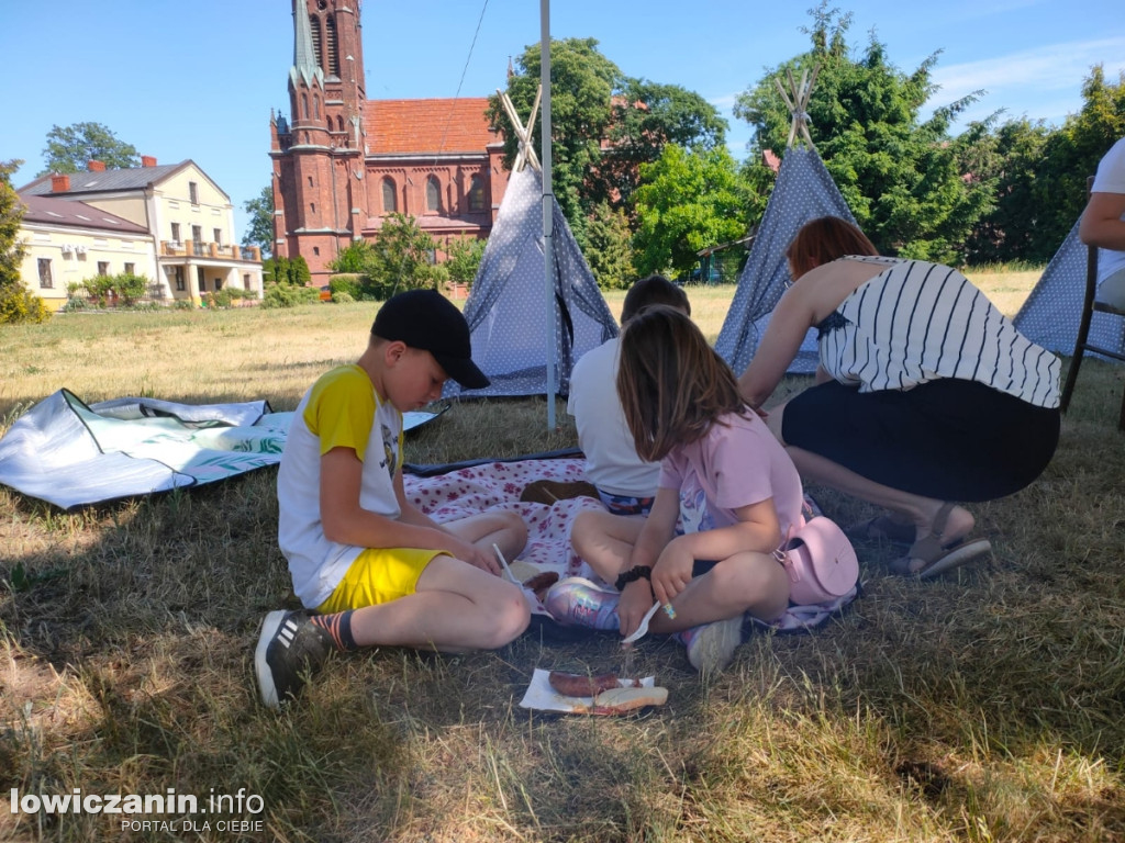 Zduny - Dzień Dziecka na placu parafialnym