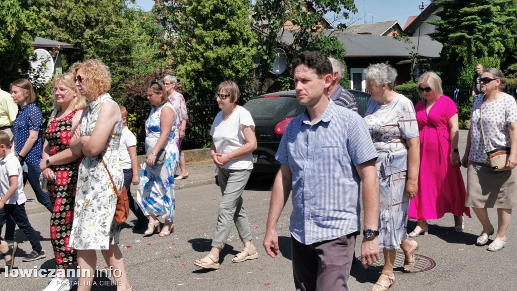 Procesja eucharystyczna Korabce