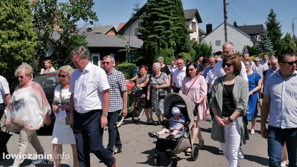 Procesja eucharystyczna Korabce