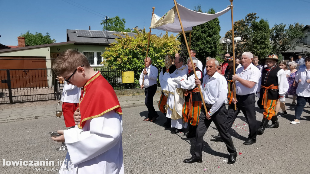 Procesja eucharystyczna Korabce