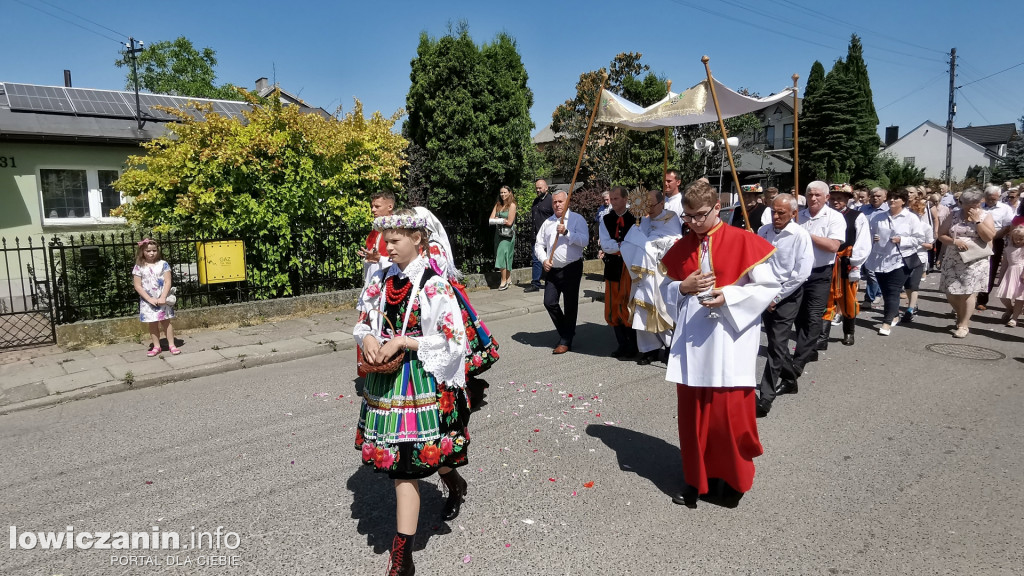 Procesja eucharystyczna Korabce