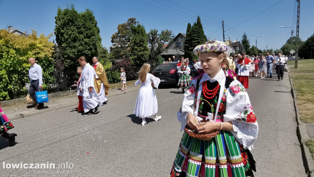 Procesja eucharystyczna Korabce