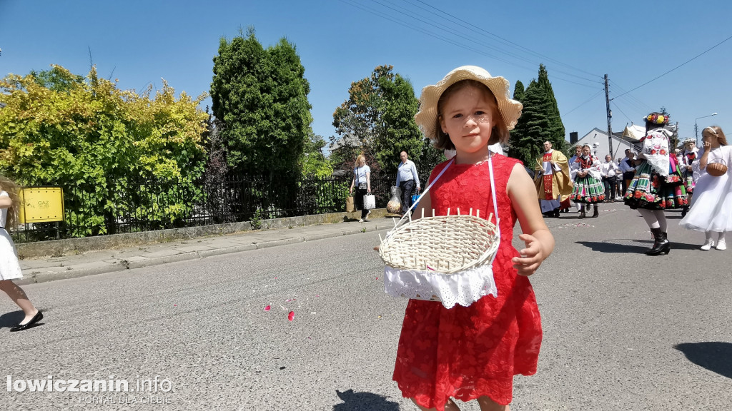 Procesja eucharystyczna Korabce