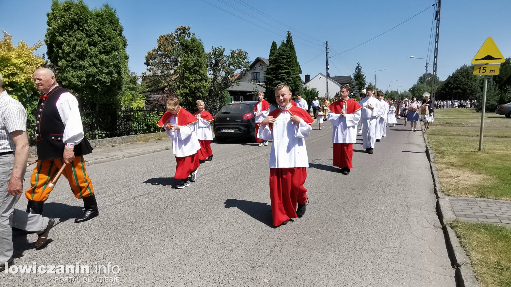 Procesja eucharystyczna Korabce