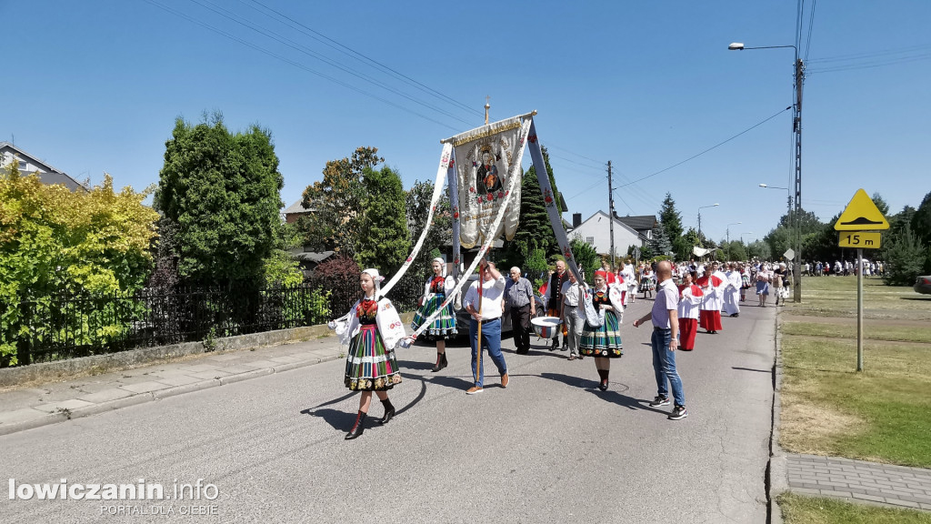 Procesja eucharystyczna Korabce