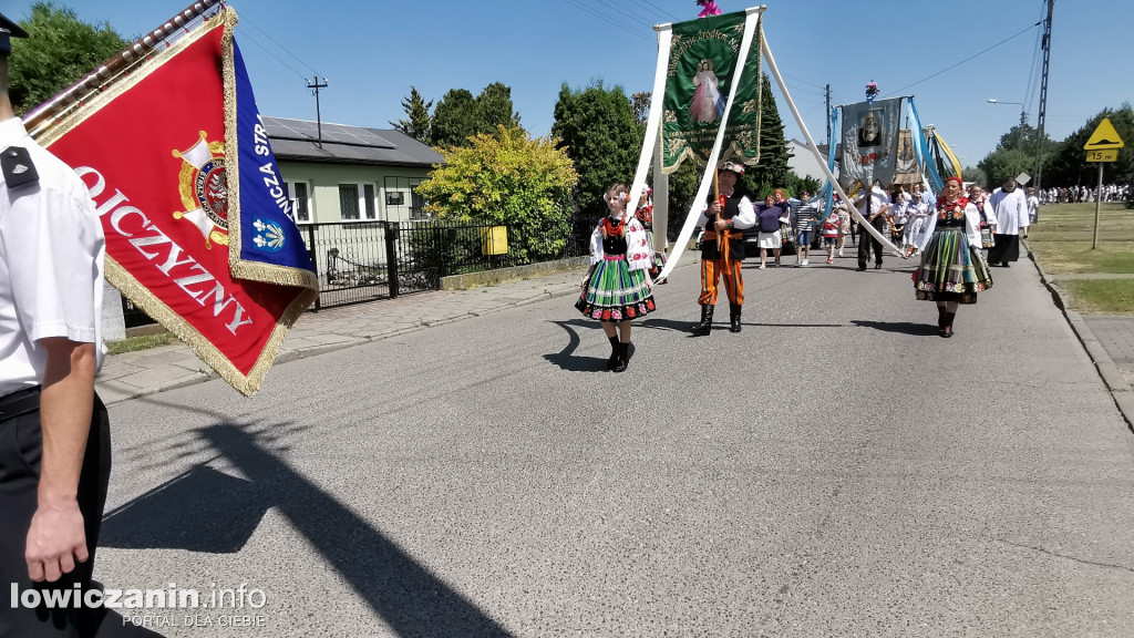 Procesja eucharystyczna Korabce