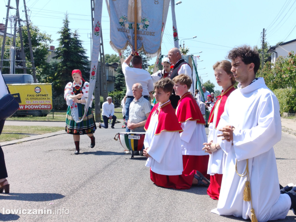 Procesja eucharystyczna Korabce