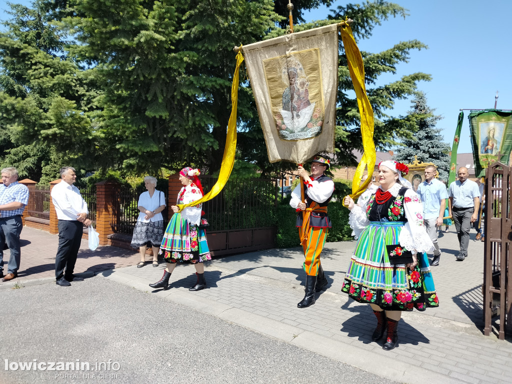 Procesja eucharystyczna Korabce