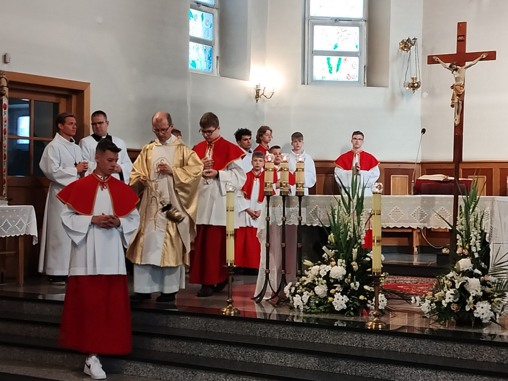 Procesja eucharystyczna Korabce