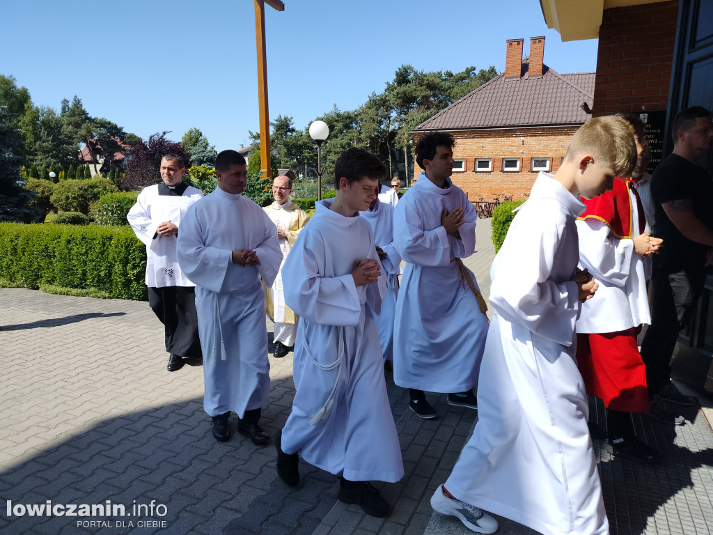 Procesja eucharystyczna Korabce