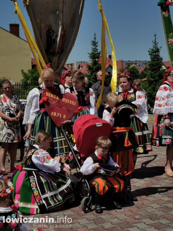 Procesja eucharystyczna w centrum miasta