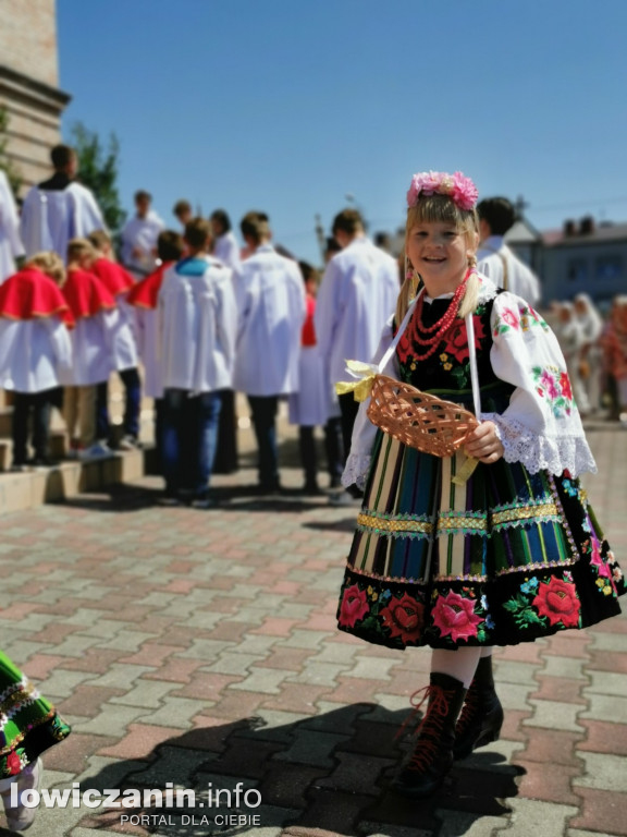 Procesja eucharystyczna w centrum miasta