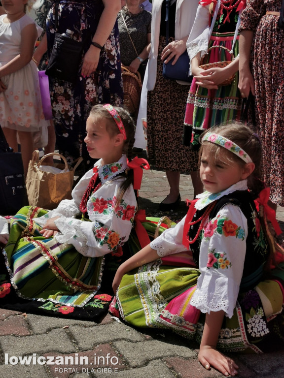 Procesja eucharystyczna w centrum miasta