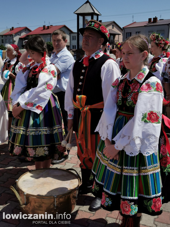 Procesja eucharystyczna w centrum miasta