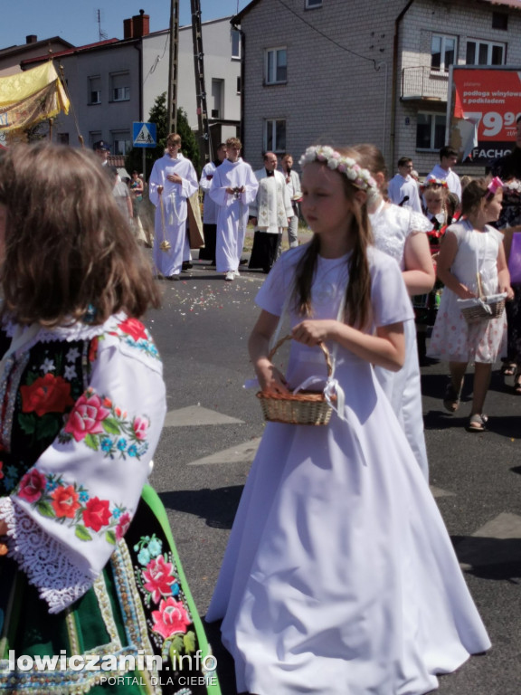 Procesja eucharystyczna w centrum miasta